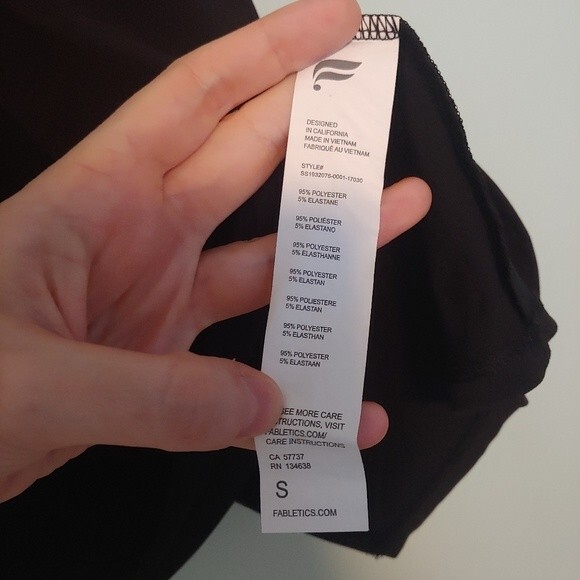 Fabletics Vivienne Black Cross Back Tee Open Size Small - Picture 5 of 5